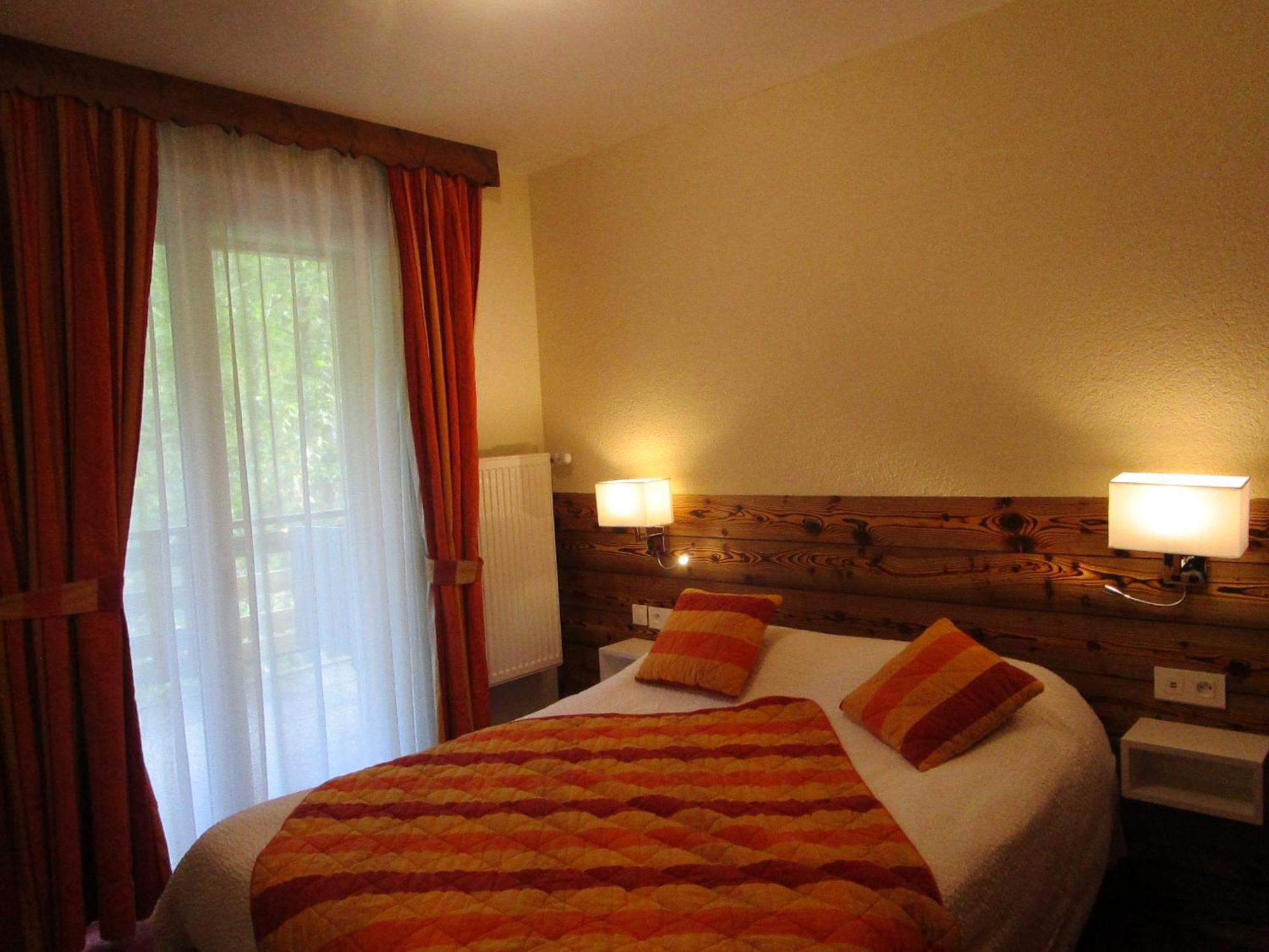 Auberge De La Dranse Шатель Экстерьер фото